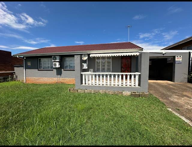 3 BEDROOM FREESTANDING FOR SALE IN NORTHDALE
